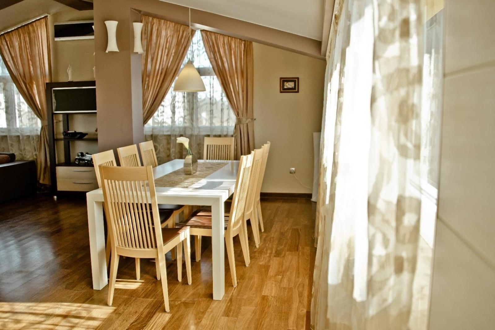 Hotel Barbaric Меджугорье Экстерьер фото