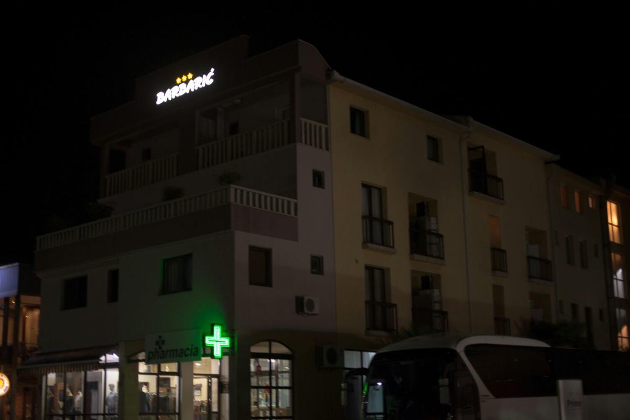 Hotel Barbaric Меджугорье Экстерьер фото